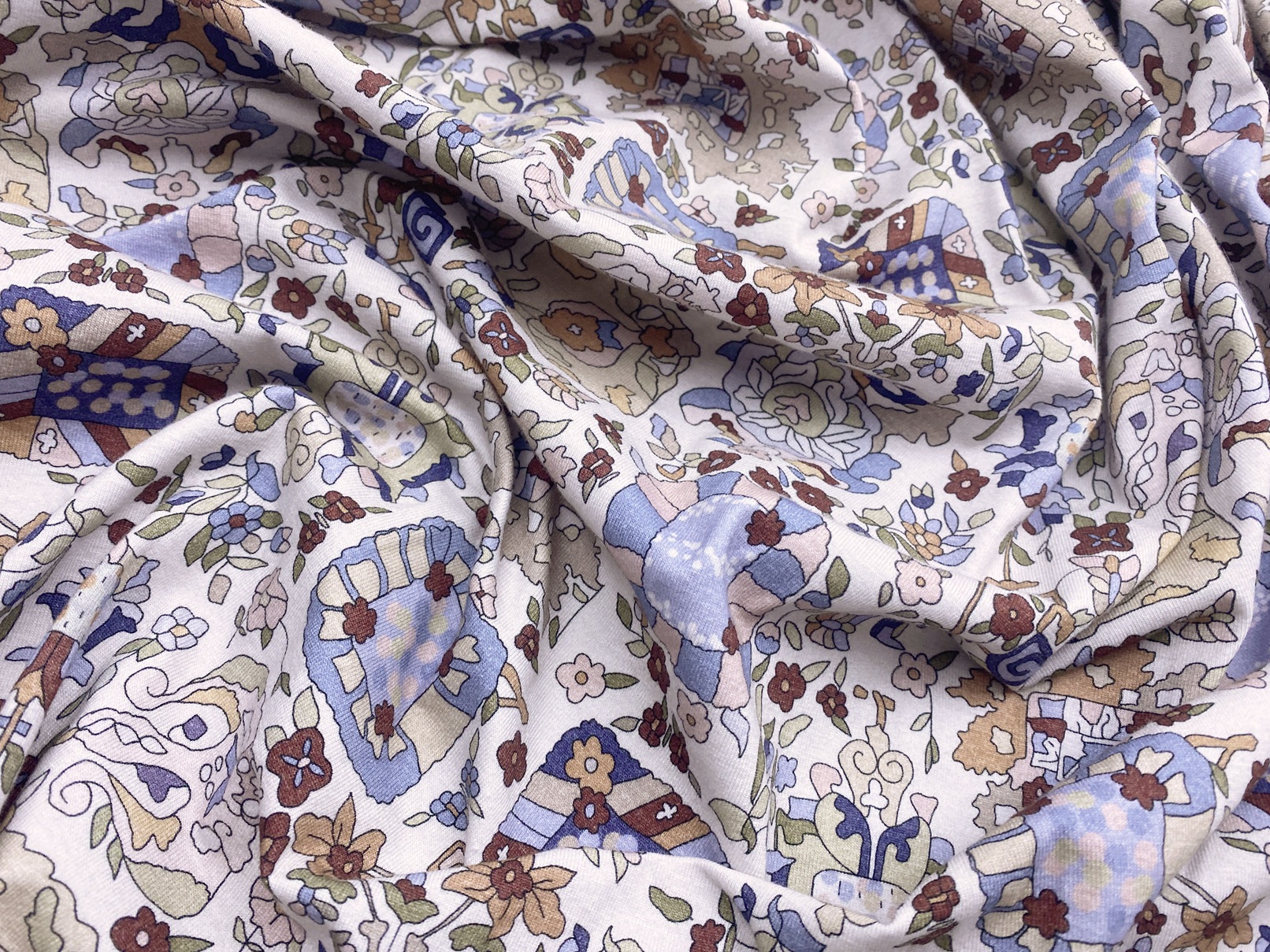 Ткань Трикотаж  пудрового цвета с принтом цветы 38163 3
