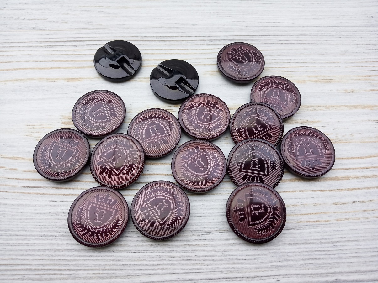 3741-А Пуговица  1
